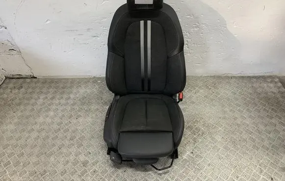 BMW 1 F40 Front passenger seat 