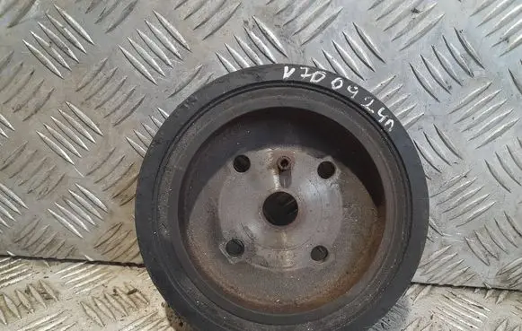 Volvo V70 Crankshaft pulley 30677464