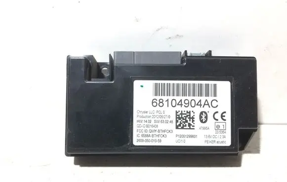 Chrysler Town u0026 Country V Bluetooth control unit module 68104904AC