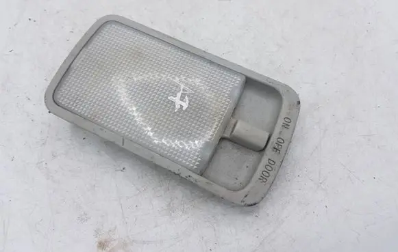 Nissan X-Trail T30 Rear seat light NOCODE 0N9 SAEPP