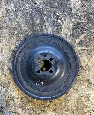 Opel Insignia A Crankshaft pulley 55563401 511671286