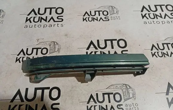 Opel Zafira A Under headlight/headlamp trim 90580652 12543