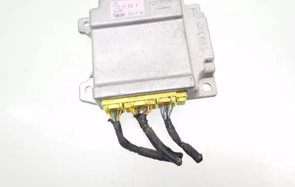 Mazda Premacy Airbag control unit/module C10057K30A 9G09B 3321844