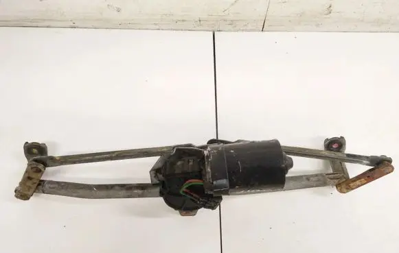 Audi A3 S3 8L Front wiper linkage and motor