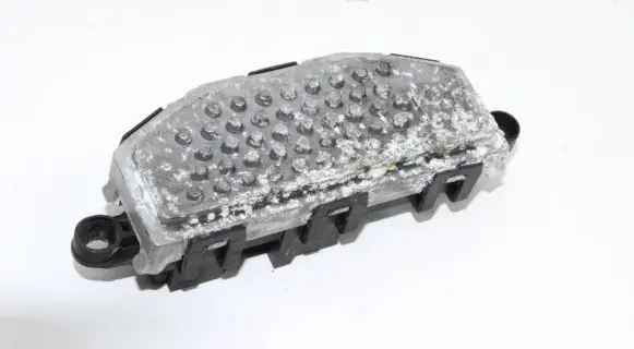 Mercedes-Benz A W177 Heater blower motor/fan resistor A2479061901