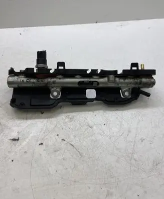 Renault Scenic II - Grand scenic II Fuel main line pipe 0445214078 8200396999 H418277