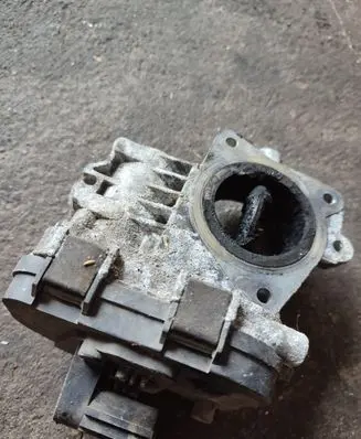 Opel Zafira B Throttle valve