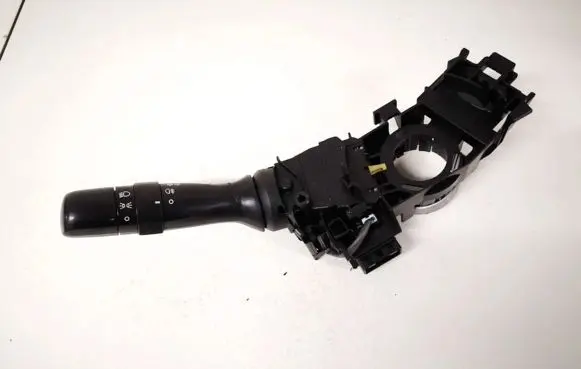 Toyota Avensis T270 Indicator stalk 173832