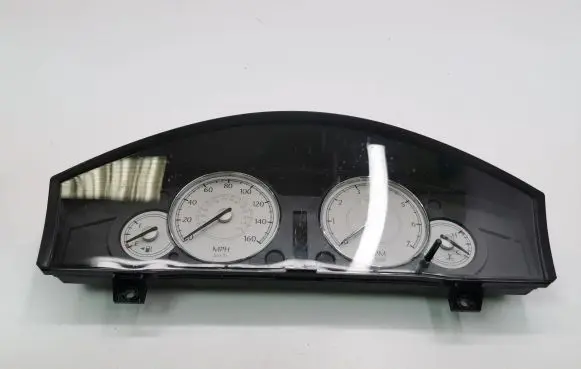 Chrysler 300 - 300C Speedometer (instrument cluster) P04602492AK 04836983AA