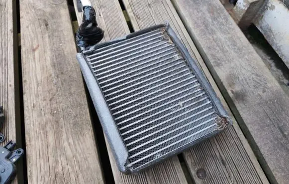 Dodge Durango II Air conditioning (A/C) radiator (interior) 05061342AC