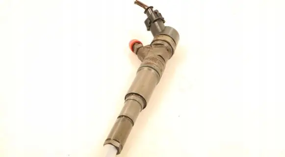 BMW 5 E39 Fuel injector 0445110048