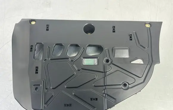 Volkswagen Touareg III Dashboard lower bottom trim panel 761863082