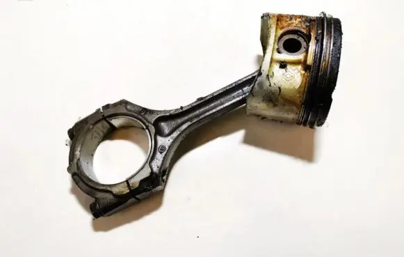 Renault Laguna II Piston with connecting rod