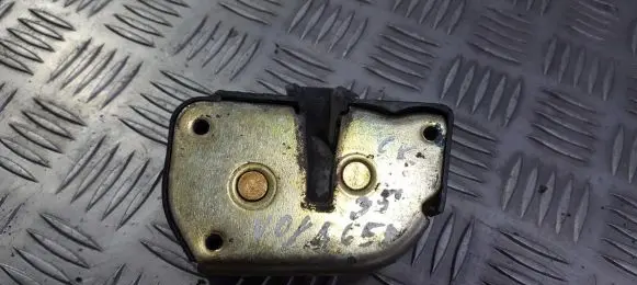 Chrysler Voyager Rear door lock