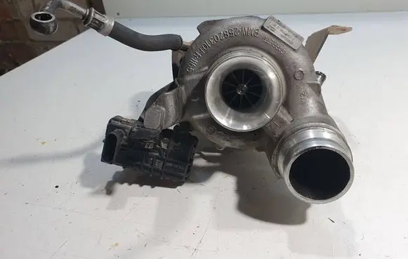 BMW 5 GT F07 Turbo GTB2260V NEG00131F 7799758