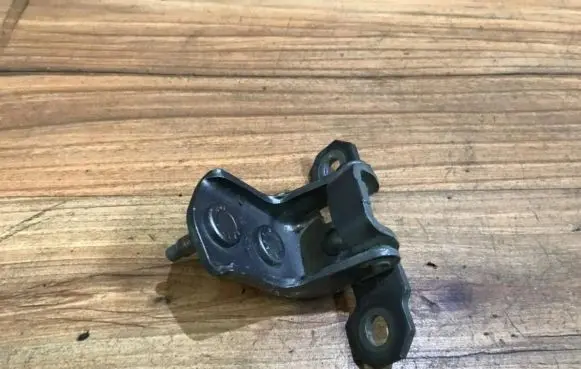 Renault Laguna II Front door upper hinge