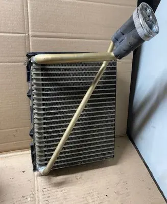 Volkswagen PASSAT B5 Air conditioning (A/C) radiator (interior) 
