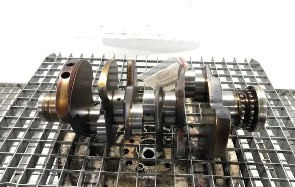 Audi A6 S6 C6 4F Crankshaft 06E101P