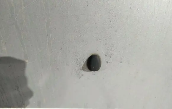 Nissan Almera Windshield washer spray nozzle 