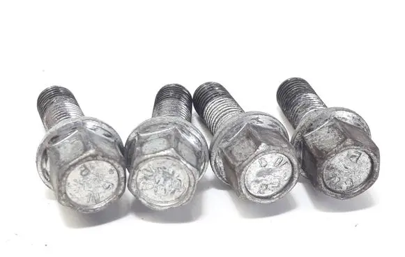 BMW 3 E46 Nuts/bolts 