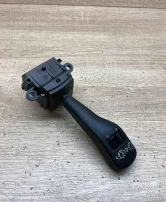 BMW 5 E39 Wiper control stalk 8363669 8363669M