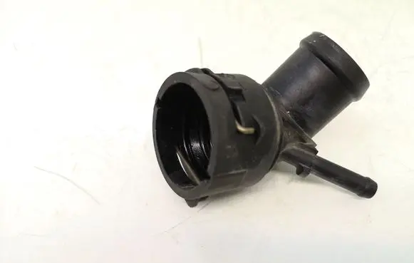 Volkswagen Golf V Engine coolant pipe/hose 6Q0122291E