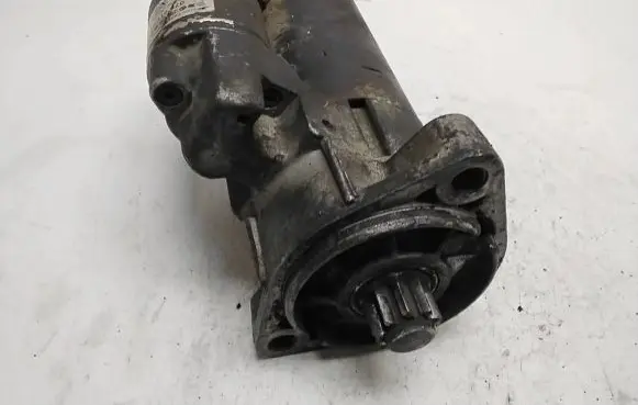 Volkswagen Crafter Starter motor 070911023AX