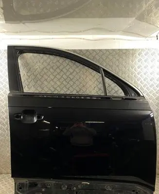 Audi Q7 4M Front door