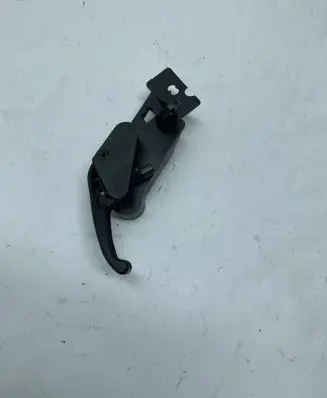 Renault Megane II Engine bonnet (hood) release handle 181607