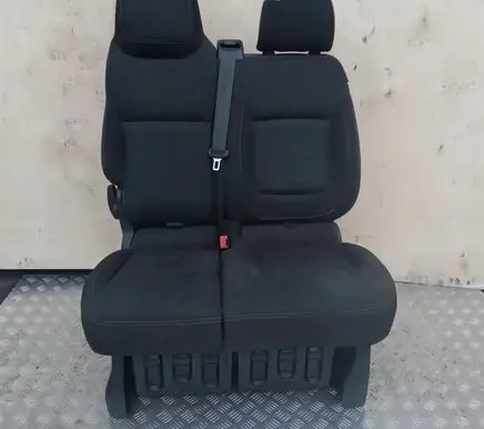 Opel Vivaro Front double seat 