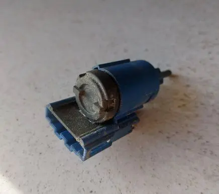 Clutch pedal sensor