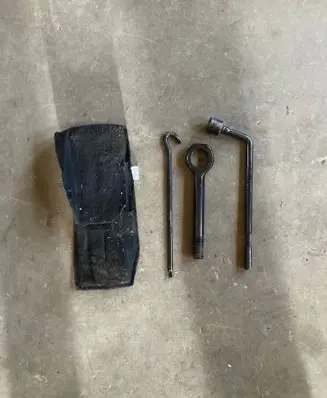 KIA Sorento Lift Jack 