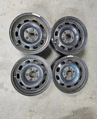 BMW 3 E90 E91 R16 steel rim 24P00382