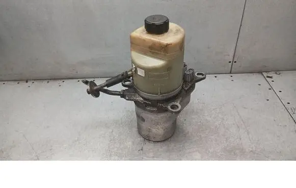 Ford Focus C-MAX Power steering pump 1040085011094