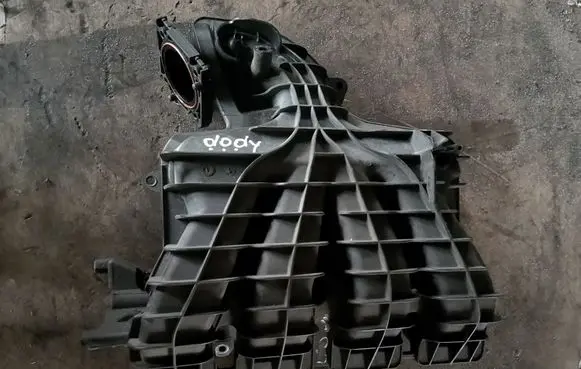 Dodge Journey Intake manifold
