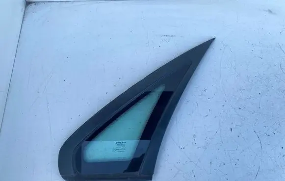 Volvo S80 Rear side window