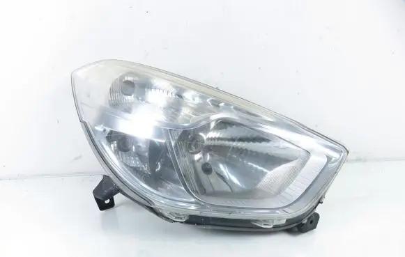 Dacia Dokker Headlight/headlamp 260102814R
