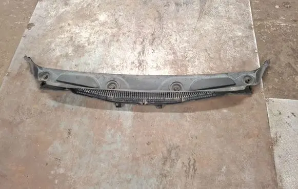 BMW X1 F48 F49 Wiper trim 7350591