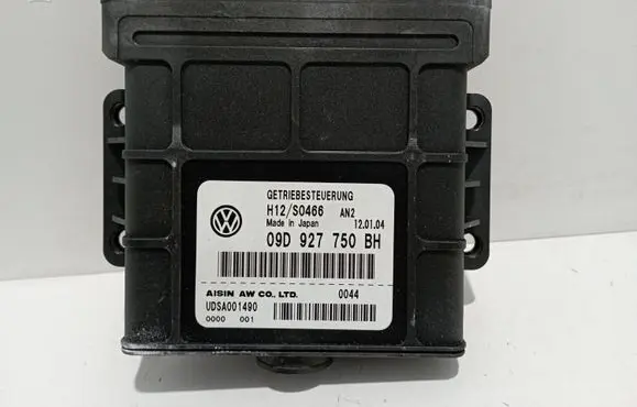Volkswagen Touareg I Gearbox control unit/module 09D927750BH 09D927750