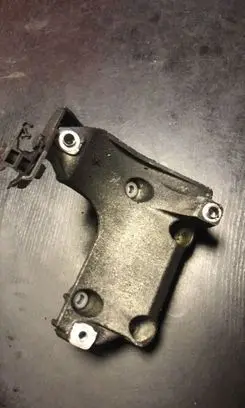 BMW 3 E46 A/C compressor mount bracket 1439241
