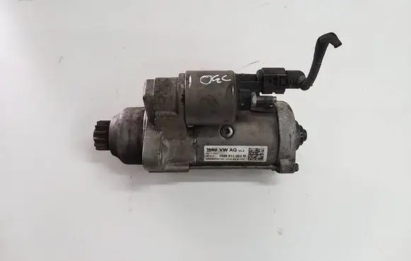 Volkswagen Golf VII Starter motor 0AM911023M