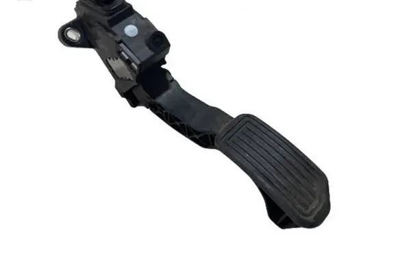 Toyota Auris E180 Accelerator throttle pedal 7811002120 18305A 22786803113
