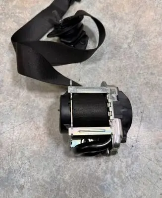 BMW X5 F15 Front seatbelt 7343629
