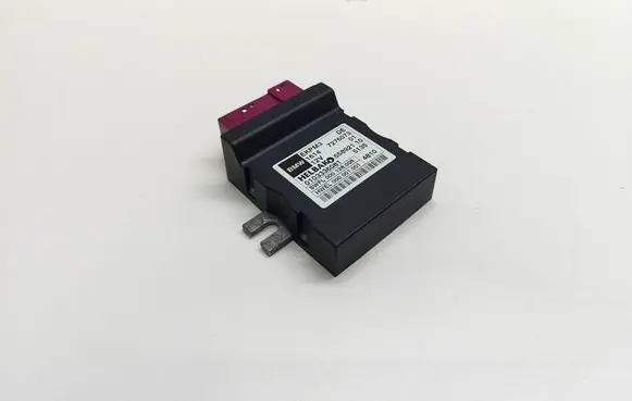 BMW 5 F10 F11 Fuel injection pump control unit/module 7276073 727607301 16147276073