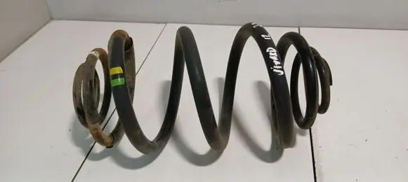Opel Vivaro Rear coil spring 