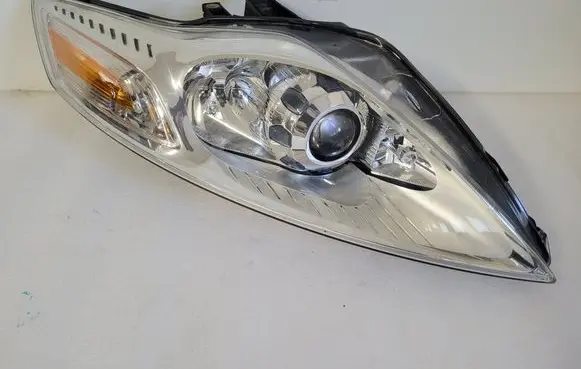 Ford Mondeo MK IV Headlight/headlamp BS7113D154AE