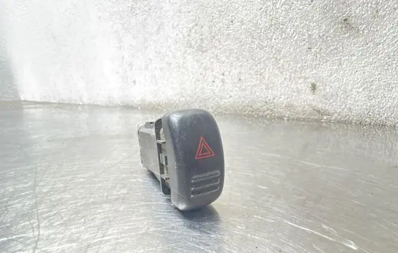 Opel Frontera B Hazard light switch M16328 HD24