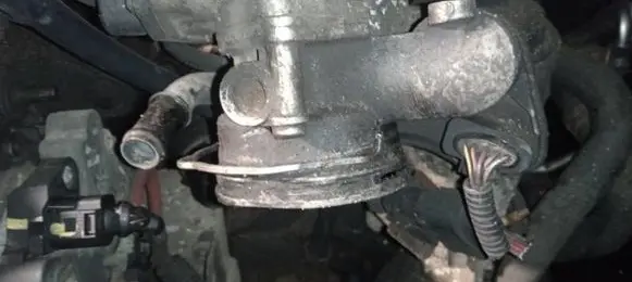 Dodge Journey Throttle valve 03G128063B