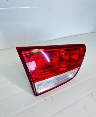 KIA Sorento Rear/tail lights 92403-C5010