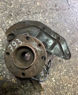 Fiat Doblo Front wheel hub